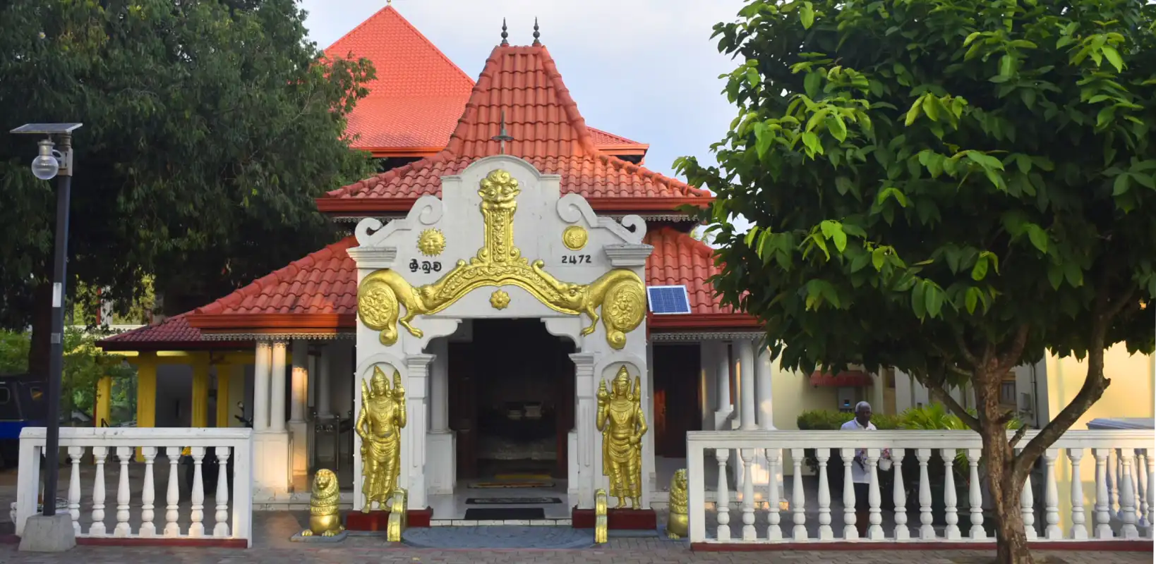 Buddhist temple Sri Lanka